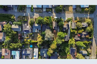 10340 39th Avenue NE, Seattle, WA 98125 - Photo 35