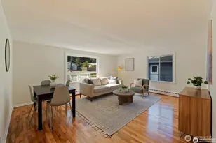 10340 39th Ave NE, Seattle, WA 98125 - Photo 9