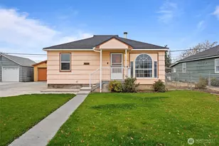 123 F St NE, Ephrata, WA 98823 - Photo 1