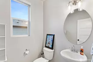 6746 44th St NE, Marysville, WA 98270 - Photo 5