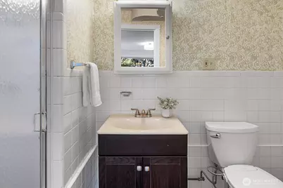 7038 52nd Avenue NE, Seattle, WA 98115 - Photo 27