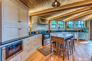 300 Pleasure Horse Rd, Orcas Island, WA 98245 - Photo 9