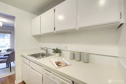 9900 NE 124th Street #1315, Kirkland, WA 98034 - Photo 9