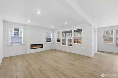 20421 Mystic Place E, Bonney Lake, WA 98391 - Photo 3