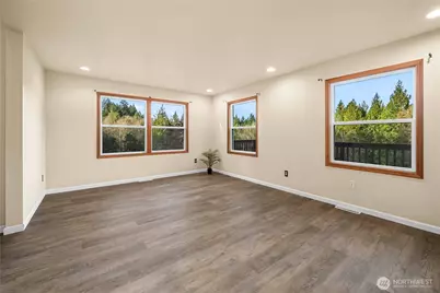 7613 Katie Street NW, Olympia, WA 98502 - Photo 5