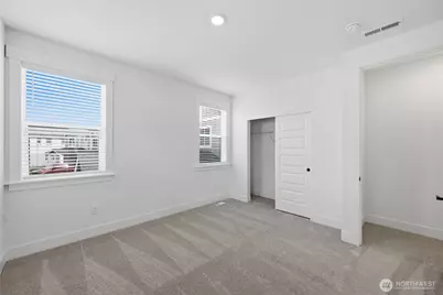 20431 Myrtle Place E, Bonney Lake, WA 98391 - Photo 15