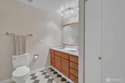 217 S Iowa Avenue, East Wenatchee, WA 98802 - Photo 17