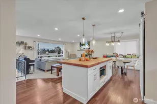 217 S Iowa Ave, East Wenatchee, WA 98802 - Photo 3