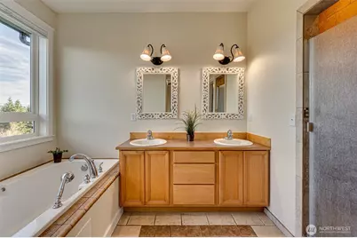 3900 NE 425th Street, Woodland, WA 98674 - Photo 17