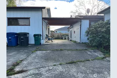 22504 8th Avenue S, Des Moines, WA 98198 - Photo 9