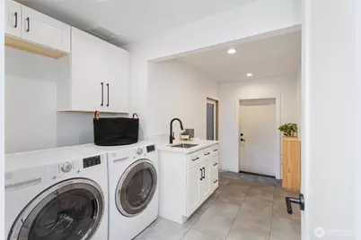 16455 Agate Point Road NE, Bainbridge Island, WA 98110 - Photo 13