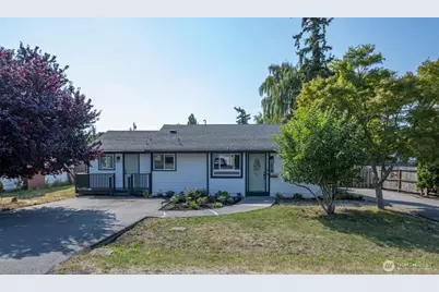 541 SE 5th Avenue, Oak Harbor, WA 98277 - Photo 1