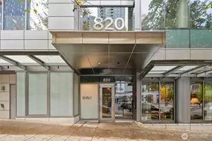 820 Blanchard St, Seattle, WA 98121 - Photo 27