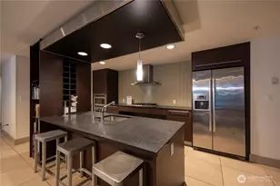 820 Blanchard St, Seattle, WA 98121 - Photo 23