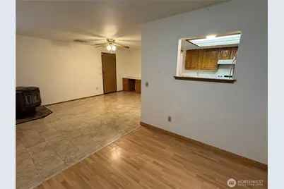 8220 Lake Forest Drive SE, Lacey, WA 98503 - Photo 17