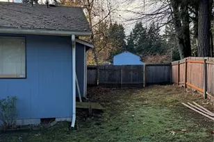 8220 Lake Forest Dr SE, Lacey, WA 98503 - Photo 9