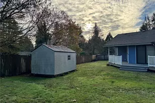 8220 Lake Forest Dr SE, Lacey, WA 98503 - Photo 7