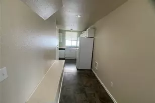 220 W 4th St, Aberdeen, WA 98520 - Photo 17