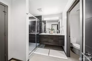 5936 S 36th Ave, Seattle, WA 98118 - Photo 11