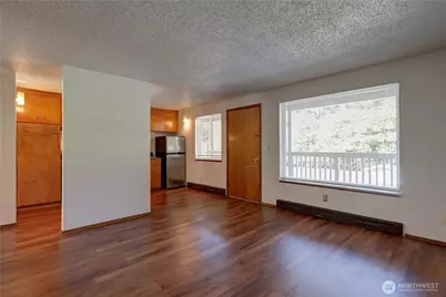 30853 14th Avenue S, Federal Way, WA 98003 - Photo 3