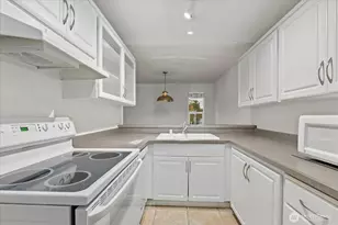 11815 93rd Ln NE, Kirkland, WA 98034 - Photo 11