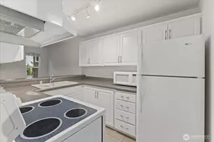 11815 93rd Ln NE, Kirkland, WA 98034 - Photo 9