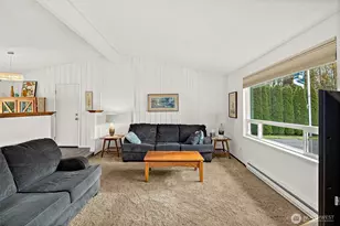 1329 149th St SW, Lynnwood, WA 98087 - Photo 3