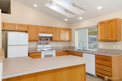 2427 Boulevard Heights Loop SE, Olympia, WA 98501 - Photo 15