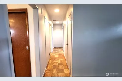 8910 Travis Drive #B, Moses Lake, WA 98837 - Photo 9