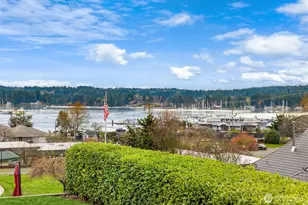 649 NE Sommerseth St, Poulsbo, WA 98370 - Photo 3