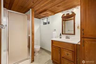 649 NE Sommerseth St, Poulsbo, WA 98370 - Photo 19