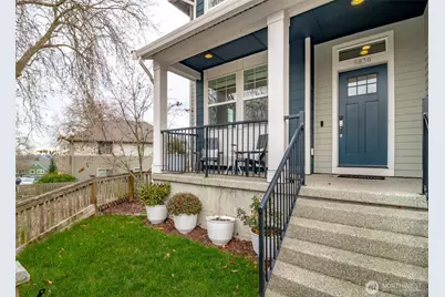 6830 31st Avenue SW, Seattle, WA 98126 - Photo 3