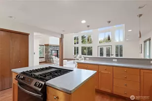 621 E Morris Creek Dr, Belfair, WA 98528 - Photo 7