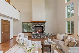 621 E Morris Creek Dr, Belfair, WA 98528 - Photo 5