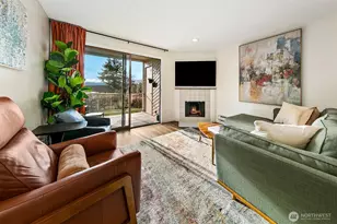 23001 Lakeview Dr, Mountlake Terrace, WA 98043 - Photo 3