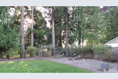 3025 Cedarwood Avenue, Bellingham, WA 98225 - Photo 7