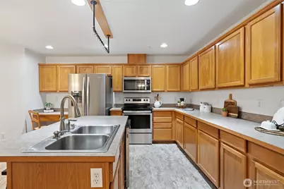 514 SW Hipkins Court, Port Orchard, WA 98367 - Photo 19