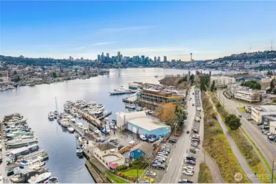 2309 N Northlake Way #10, Seattle, WA 98103 - Photo 3