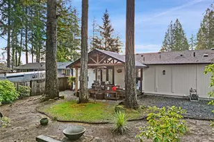 350 E Mountain View Dr, Allyn, WA 98524 - Photo 25