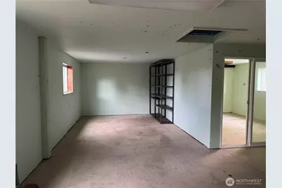 10645 21st Avenue SW, Seattle, WA 98146 - Photo 25