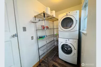 10645 21st Avenue SW, Seattle, WA 98146 - Photo 13