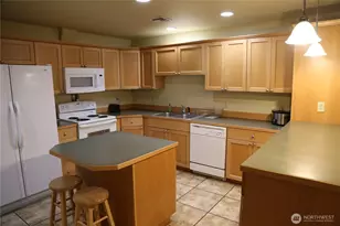 1055 1/2 E Isaacs Ave E, Walla Walla, WA 99362 - Photo 7