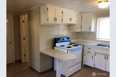 210 Williams Avenue N, Renton, WA 98056 - Photo 15