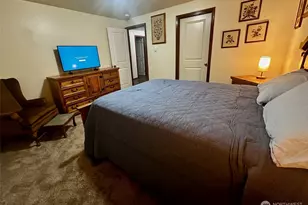 381 Elk Valley Rd, Forks, WA 98331 - Photo 17