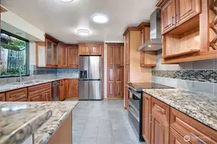 4322 29th Ave W, Seattle, WA 98199 - Photo 11