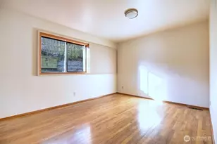 4322 29th Ave W, Seattle, WA 98199 - Photo 19