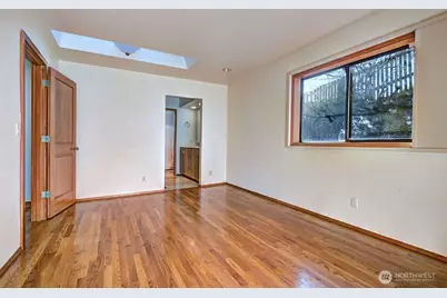 4322 29th Avenue W, Seattle, WA 98199 - Photo 17