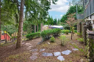 12117 Clearview Dr, Edmonds, WA 98026 - Photo 33