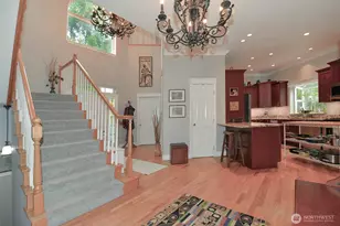 12117 Clearview Dr, Edmonds, WA 98026 - Photo 3