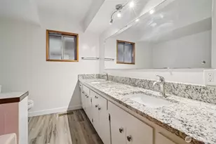 310 E Highland Dr, Arlington, WA 98223 - Photo 19